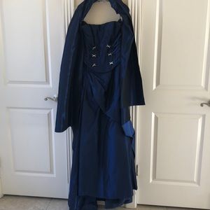 Jessica McClintock Evening gown with wrap.